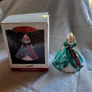 Vintage Hallmark Keepsake 1995 Holiday  Barbie Ornament NIB